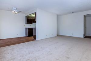 featured image of 301 W Vineyard Ave