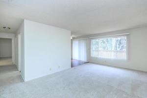 featured image of 301 W Vineyard Ave