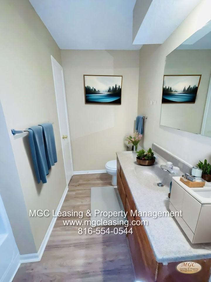 1558 E 125th St - Photo 2 of 28