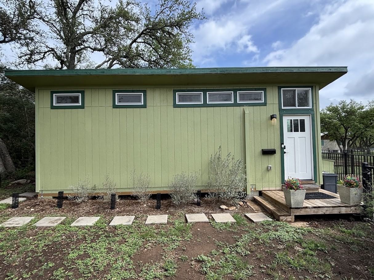 1002 Spanish Oak Trl #1 - Photo 3 of 15