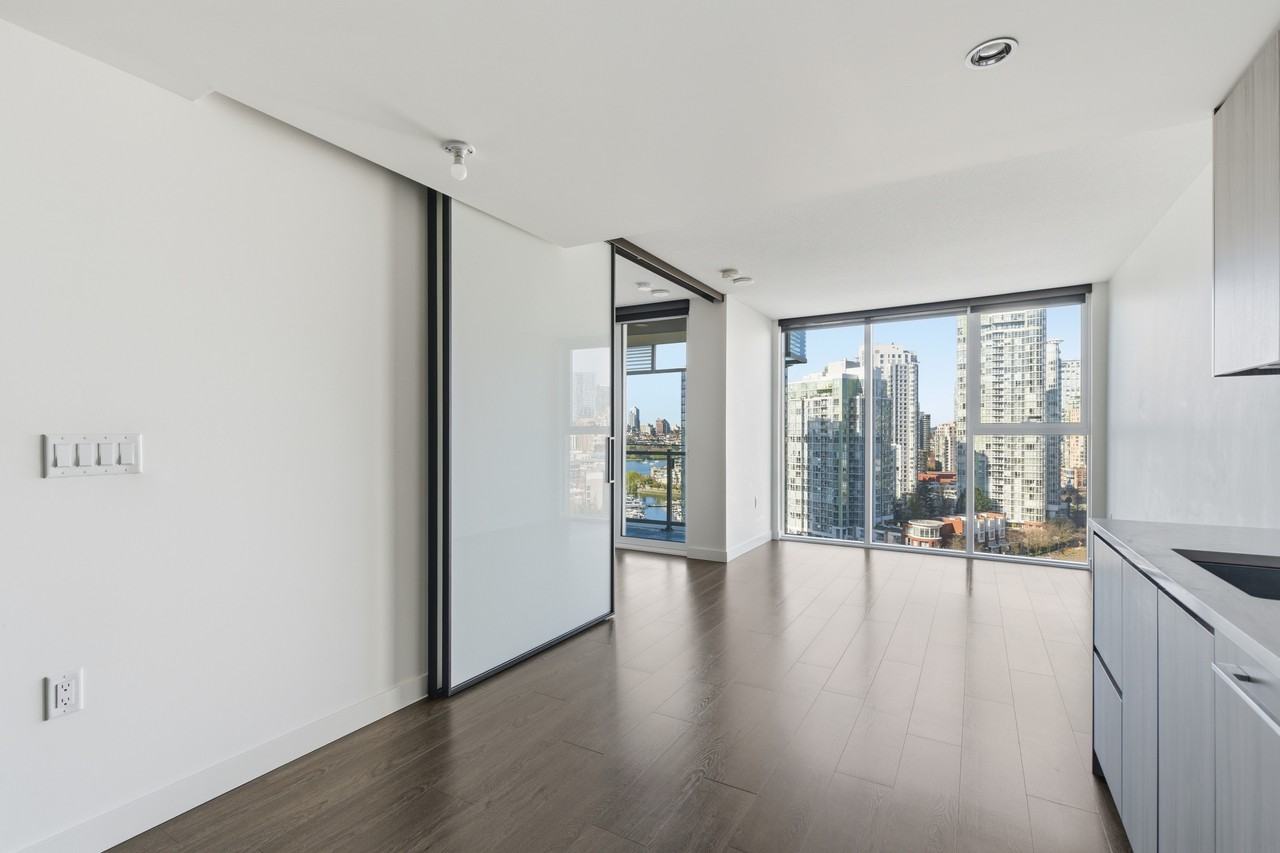 87 Nelson Street #1587 - Photo 2 of 37