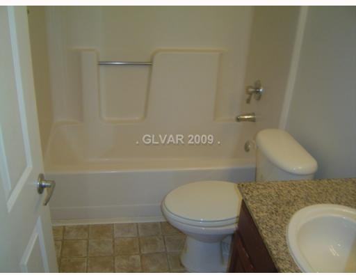 5158 S Jones Blvd #1 - Photo 3 of 6