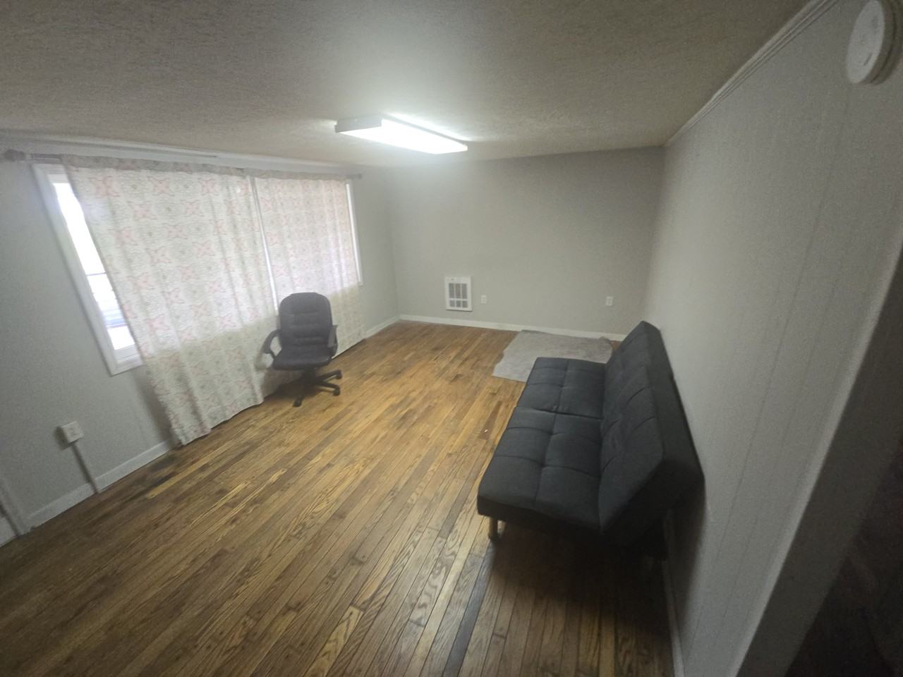 209 Burch St #209BURCHST - Photo 2 of 8