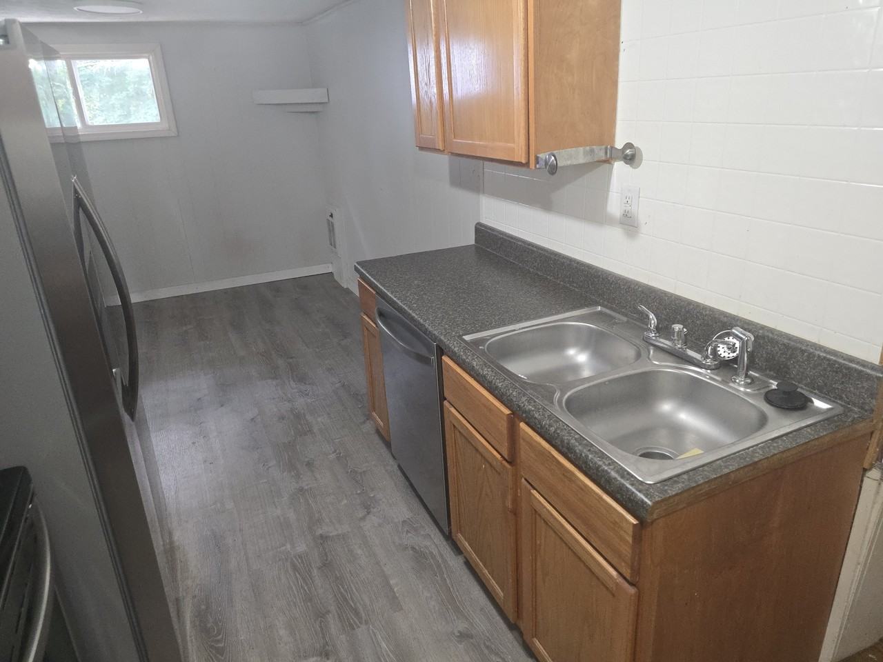 209 Burch St #209BURCHST - Photo 4 of 8