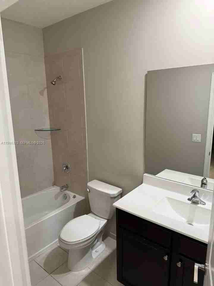 20773 Northeast 5th Court - Photo 6 of 16