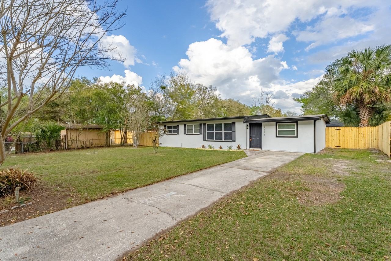 2111 Bourget Drive #1 - Photo 3 of 24