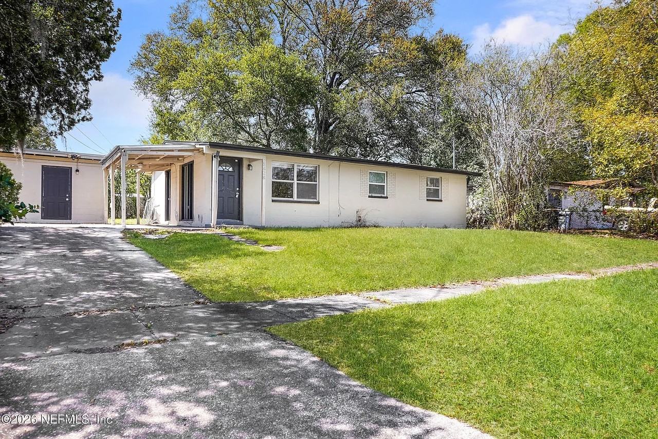 5829 Ensenada Rd #1 - Photo 2 of 20