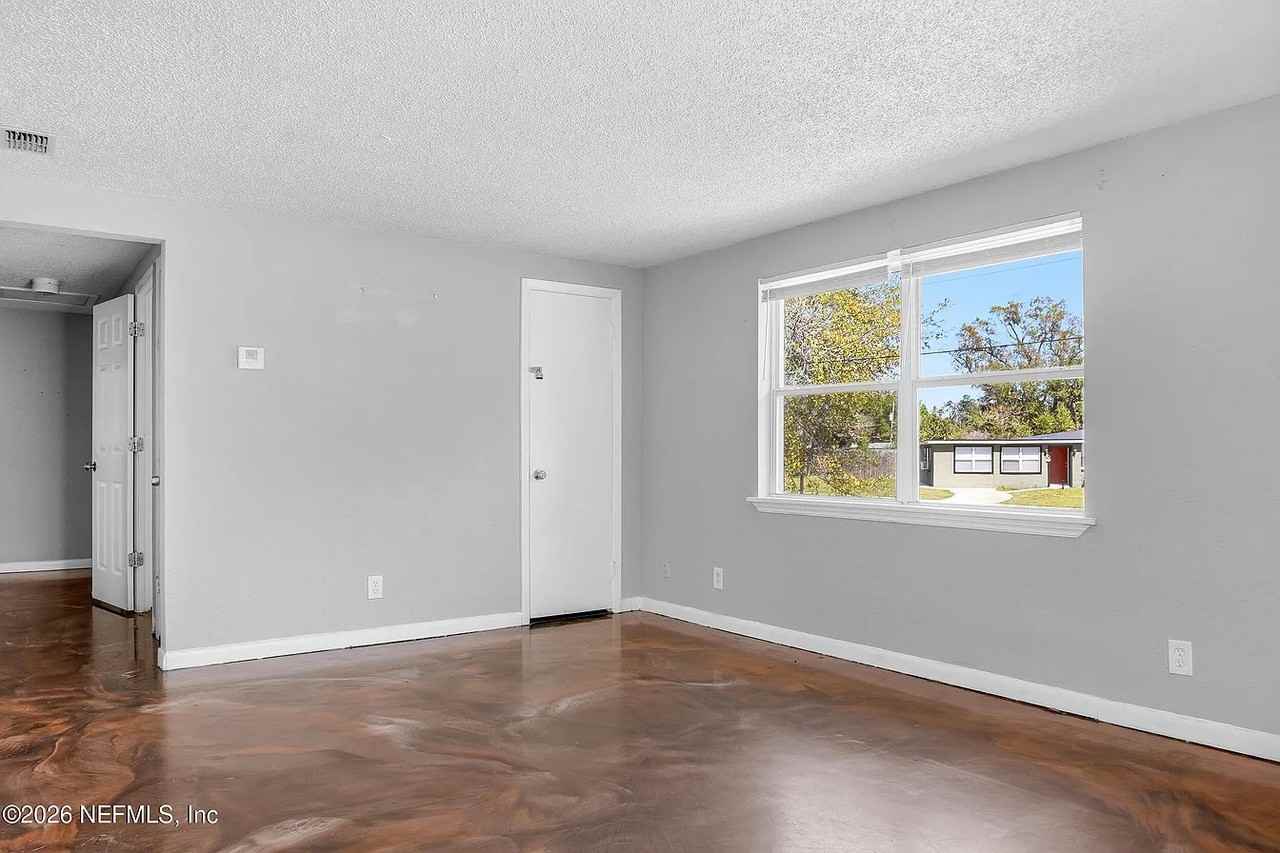 5829 Ensenada Rd #1 - Photo 6 of 20