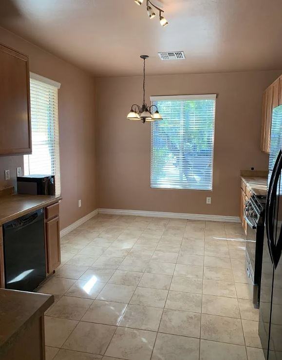 4848 W Calle Don Roberto #1 - Photo 4 of 15