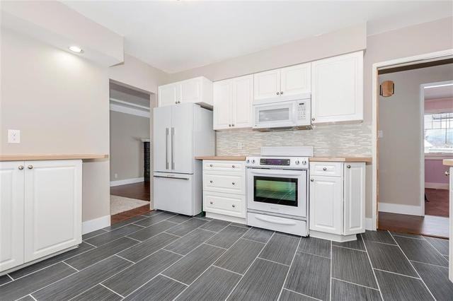 46460 Brooks Avenue - Photo 4 of 18