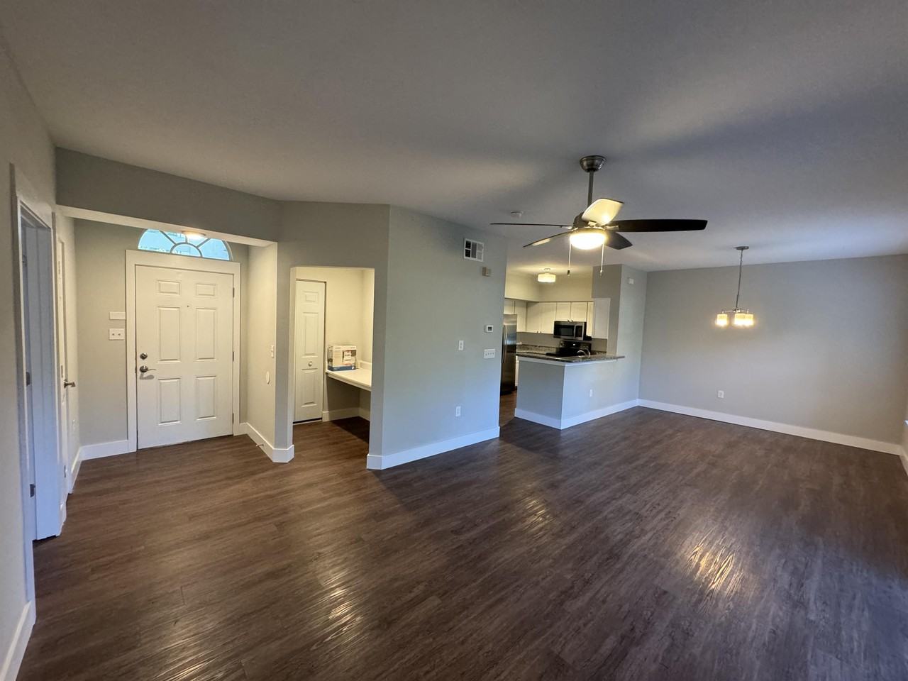 10000 Sw 52nd Ave #V139 - Photo 2 of 15