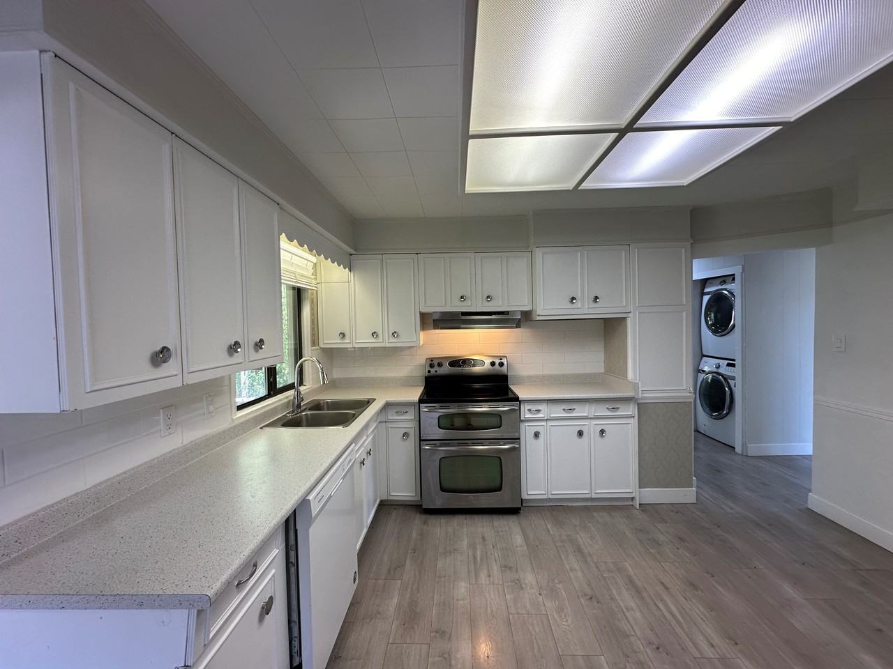 46649 Cedar Avenue - Photo 7 of 14