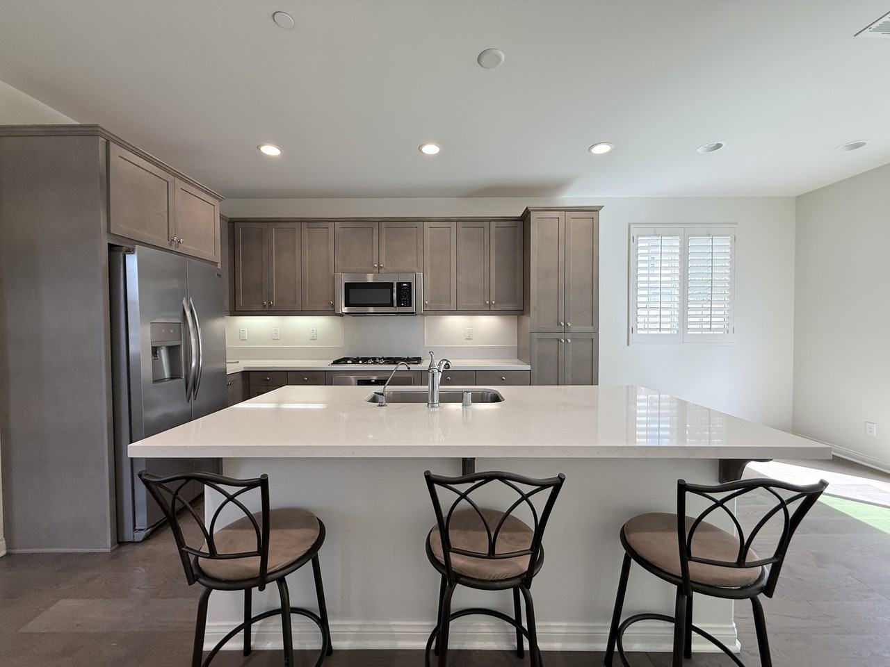 672 Sage Brook Ct #1 - Photo 5 of 32