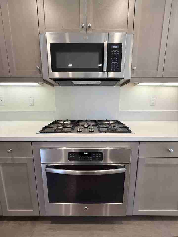 672 Sage Brook Ct #1 - Photo 7 of 32