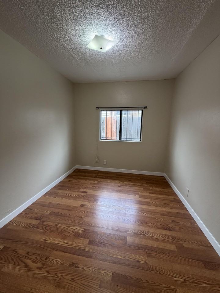 1933 84th Ave #A - Photo 7 of 35