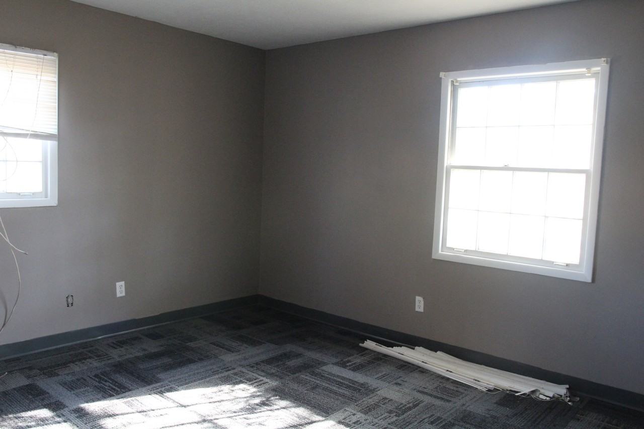 2105 Evergreen Dr #1 - Photo 7 of 9