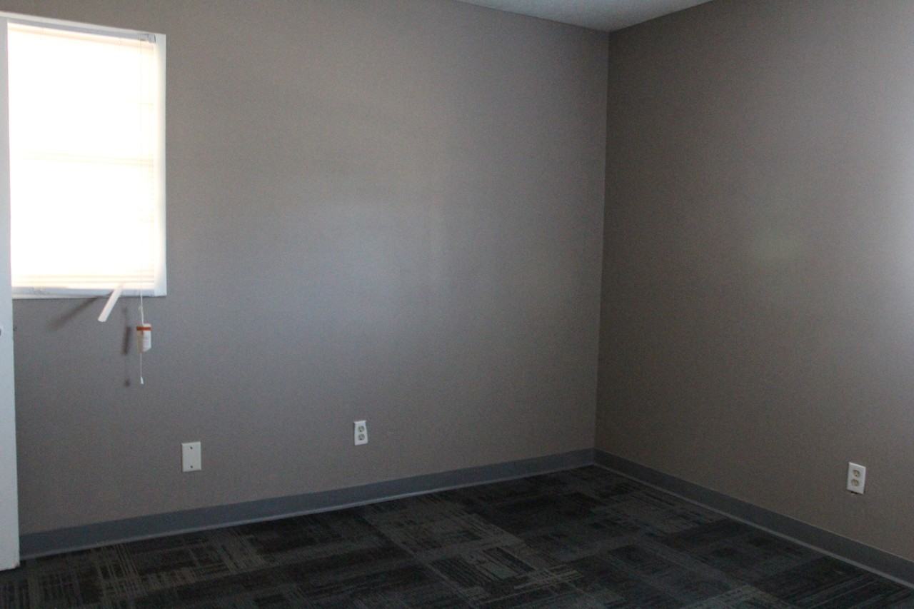 2105 Evergreen Dr #1 - Photo 7 of 8