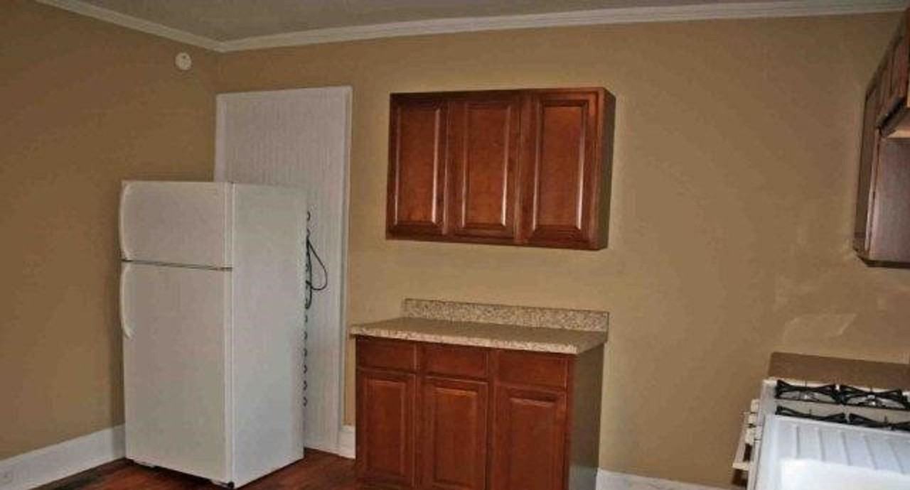 1085 Macon Hwy Unit B - Photo 6 of 8