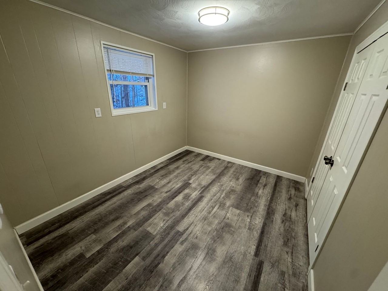 101-103 Green Oaks Drive - Photo 3 of 8