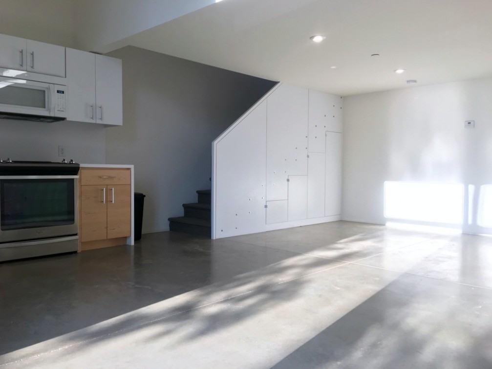 1201 N Francis Ave - Photo 5 of 49