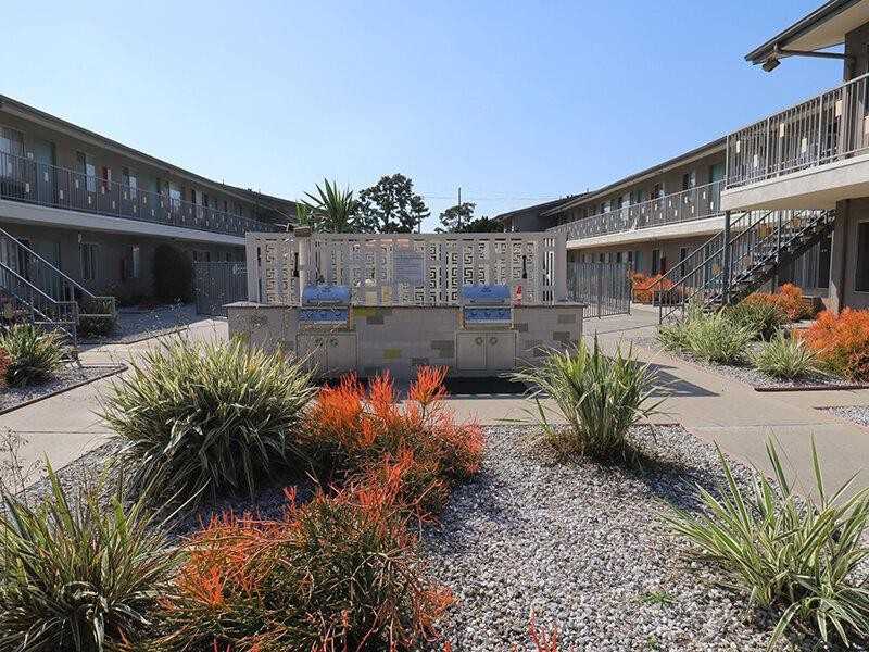 4640 Arden Way - Photo 2 of 26