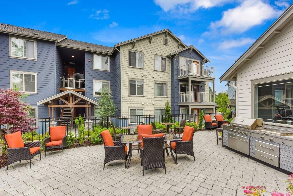 10930 Se 172nd St - Photo 4 of 40