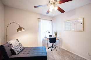 4031 Thousand Oaks Dr - Photo 1 of 1