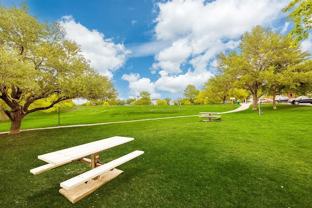 4031 Thousand Oaks Dr - Photo 1 of 1