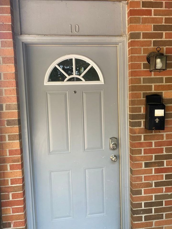 1618 Anthony St - Photo 6 of 16