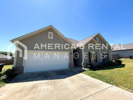 featured image of 77 Ballington Way
