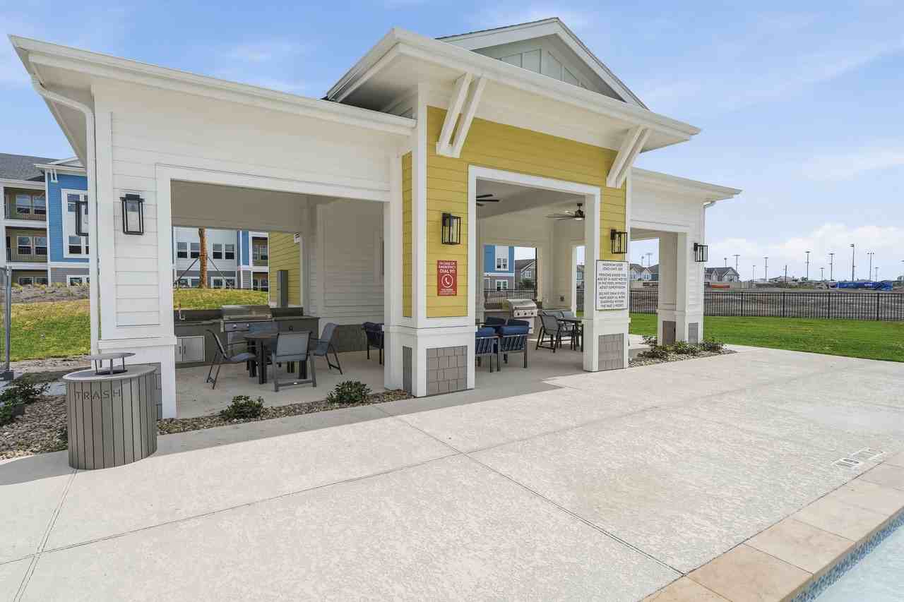 Stella by the Bay - Photo 6 of 50