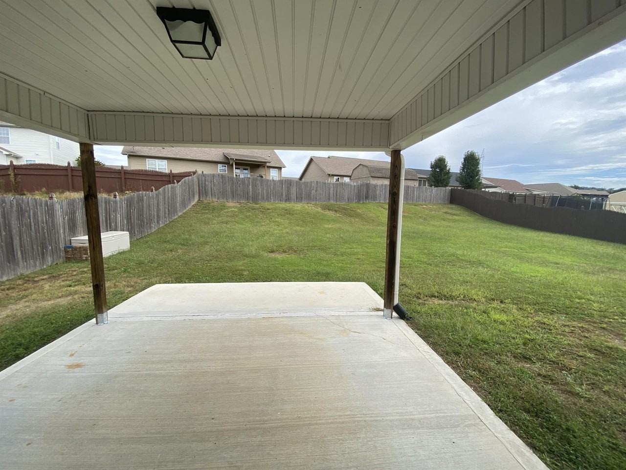 916 Thunder Creek Dr #1 - Photo 2 of 17