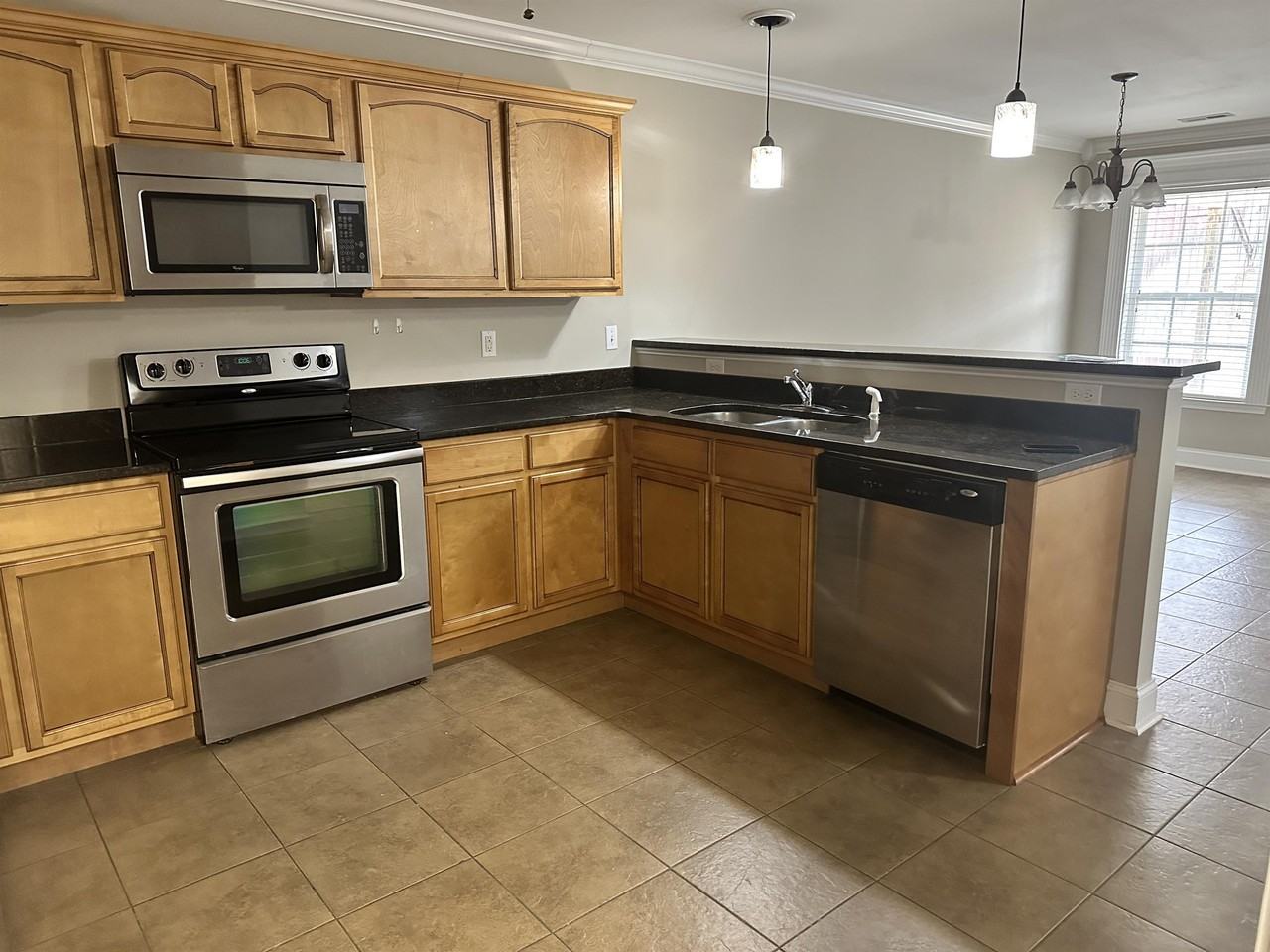 916 Thunder Creek Dr #1 - Photo 6 of 17