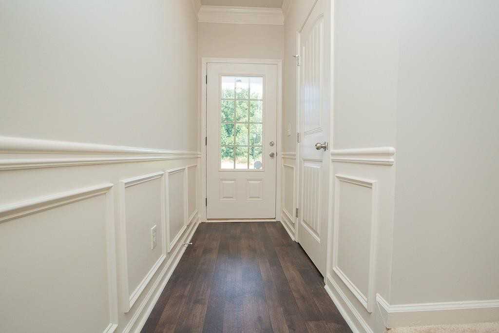 370 Turtle Creek Dr #1 - Photo 2 of 17