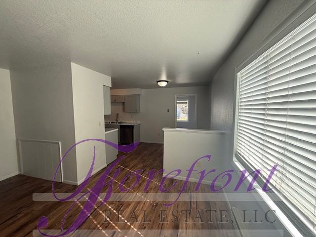 2055 S Mitchell St #A - Photo 3 of 10