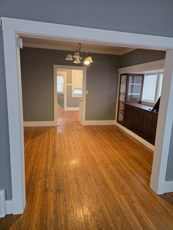 1318 N Machin Ave #1 - Photo 3 of 10