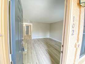 Sunny Creek Apts. - Photo 1 of 1