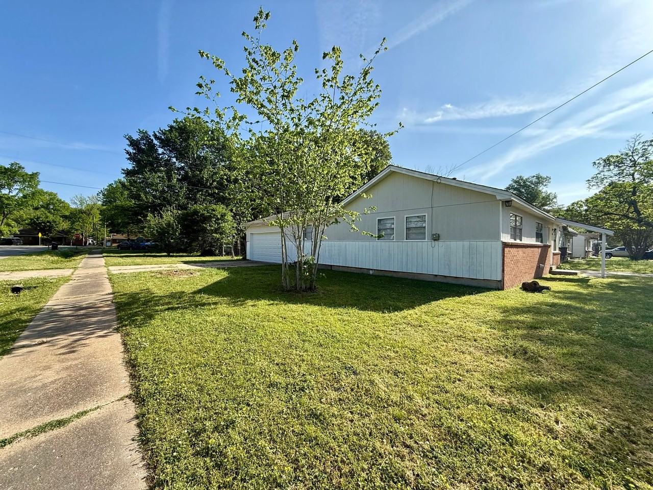 3200 Meador Rd - Photo 2 of 17