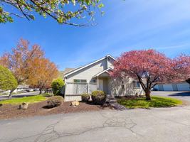 featured image of 5654-5656-5658-5660 Glenridge Way