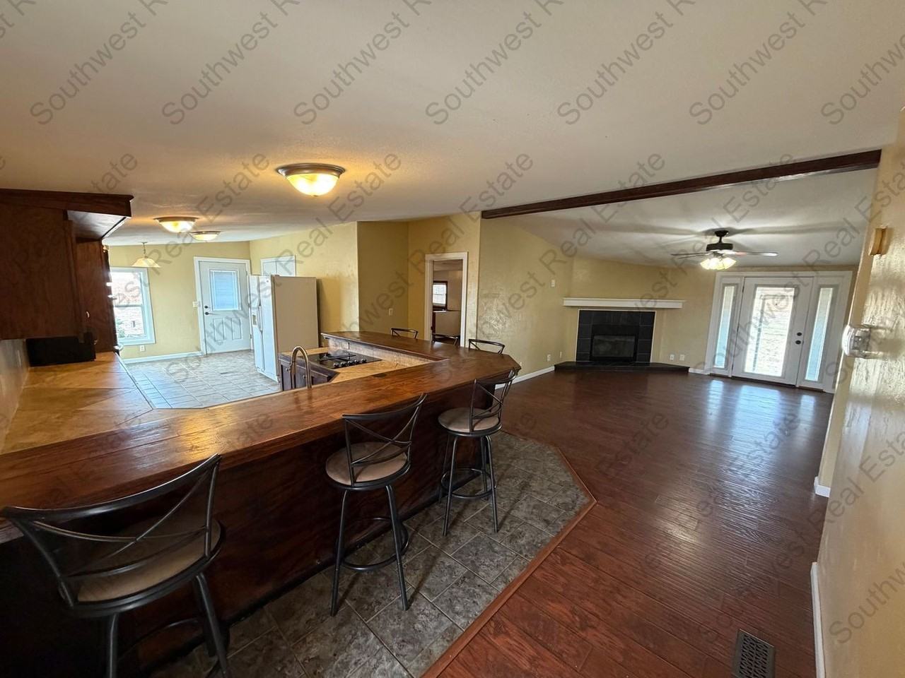 226 Curry Road 12 - Photo 4 of 15