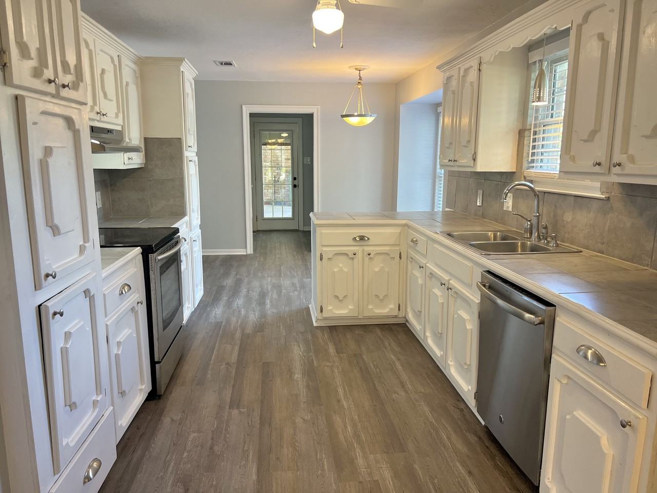 30447 Parkview Dr #1 - Photo 3 of 13