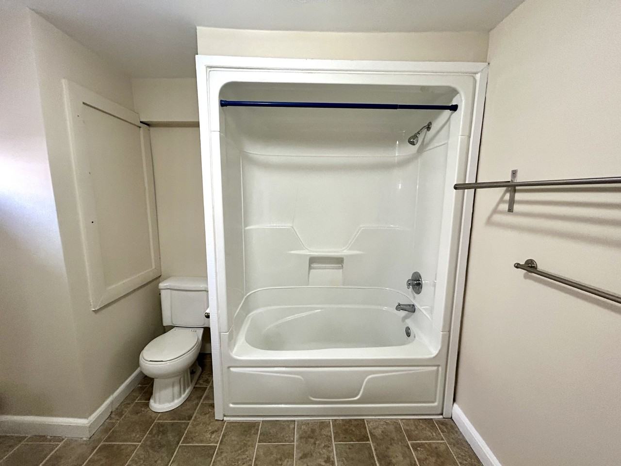 140A Gower St #1 - Photo 6 of 8