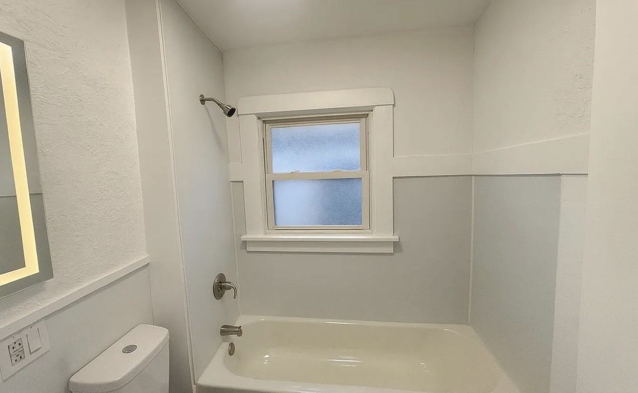 910 W Virginia Ave #1 - Photo 5 of 7