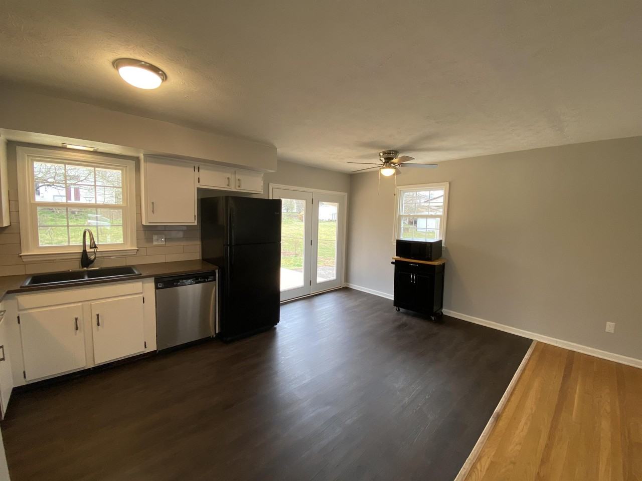 4041 Foxe Basin Rd #1 - Photo 4 of 29