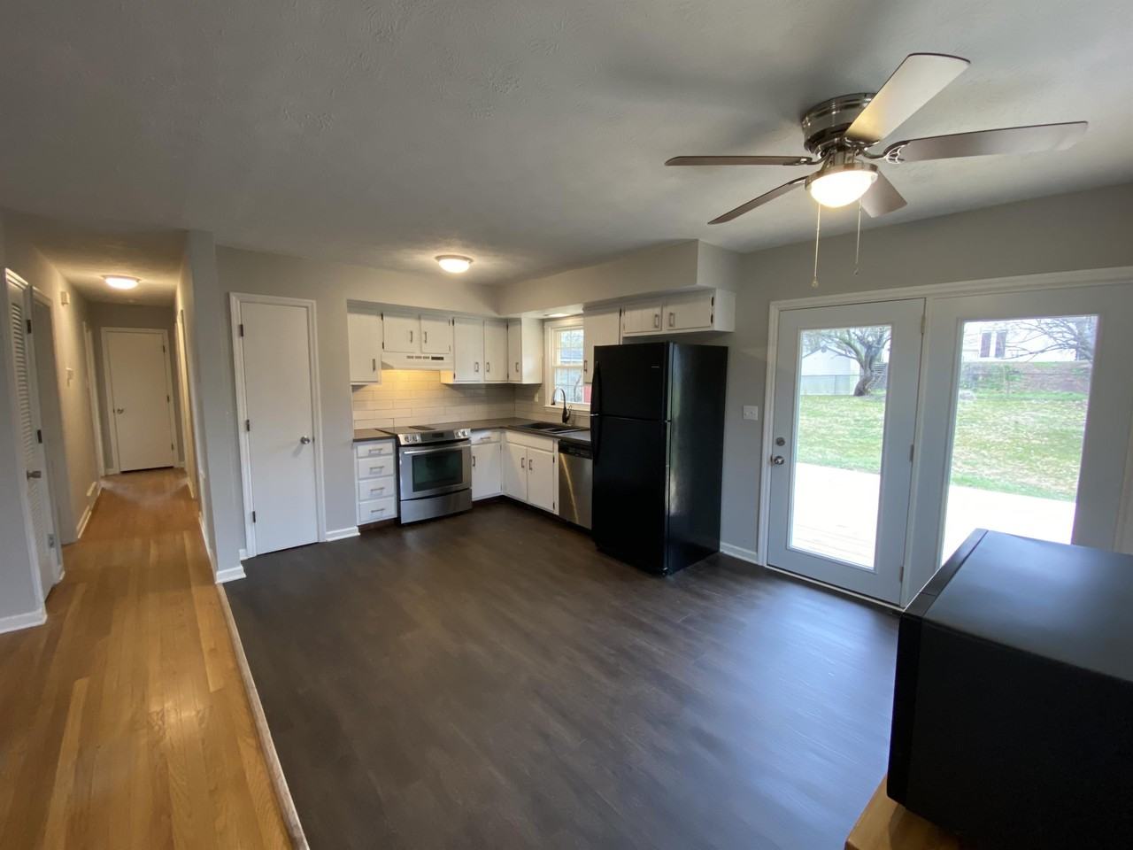 4041 Foxe Basin Rd #1 - Photo 5 of 29