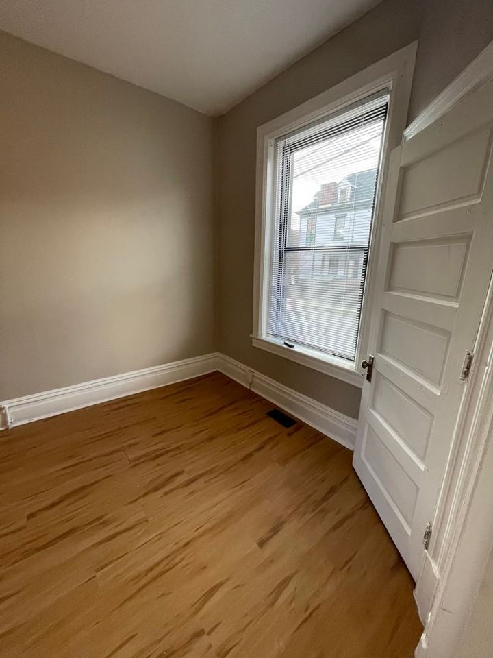 4901 Friendship Ave. - Photo 3 of 22