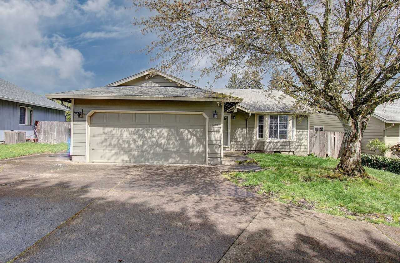 1210 Ne 163rd Ct