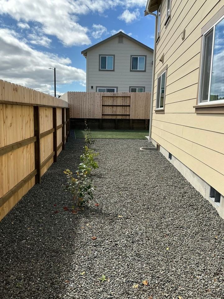 1336 Washington Ct - Photo 2 of 50