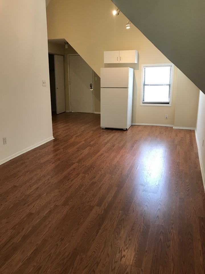 4362 Mcpherson Ave #D - Photo 4 of 21