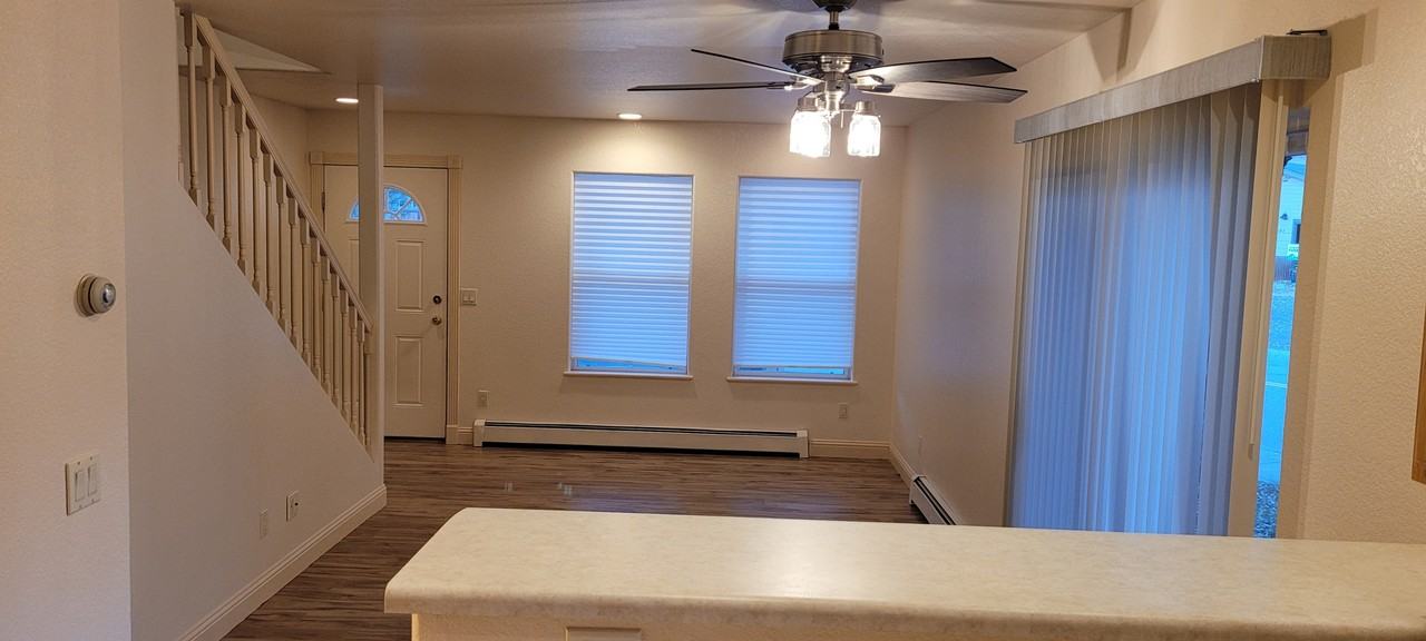 145 Caywood Cir #1 - Photo 3 of 8